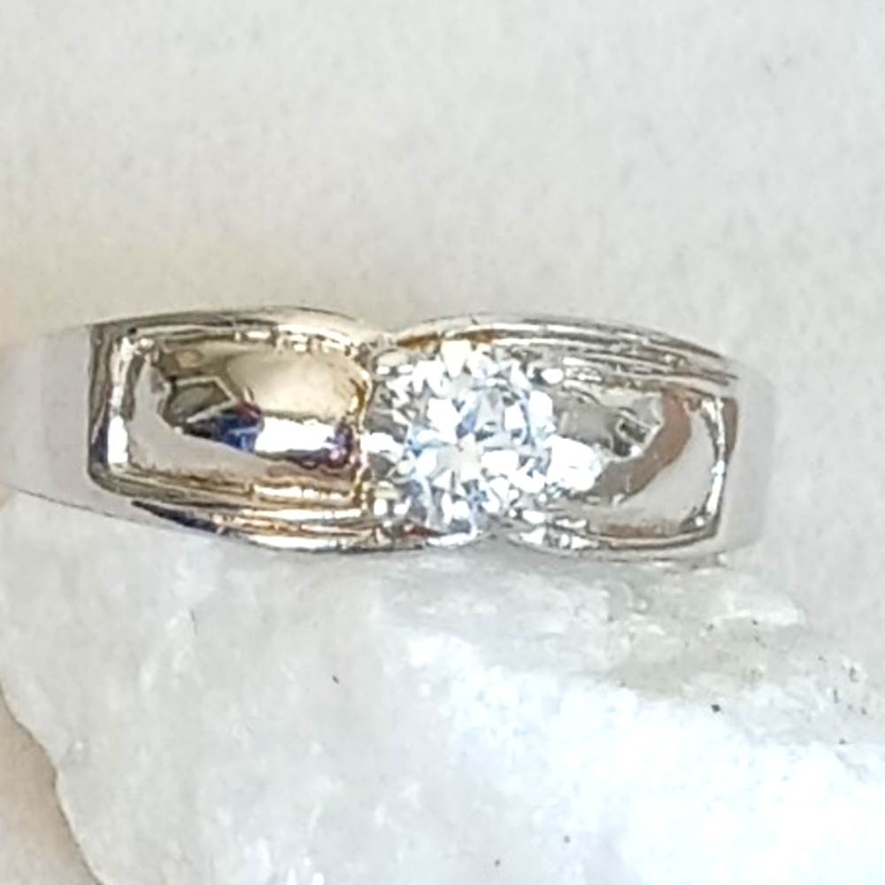 Silver Round Solitaire Ring size 10.75